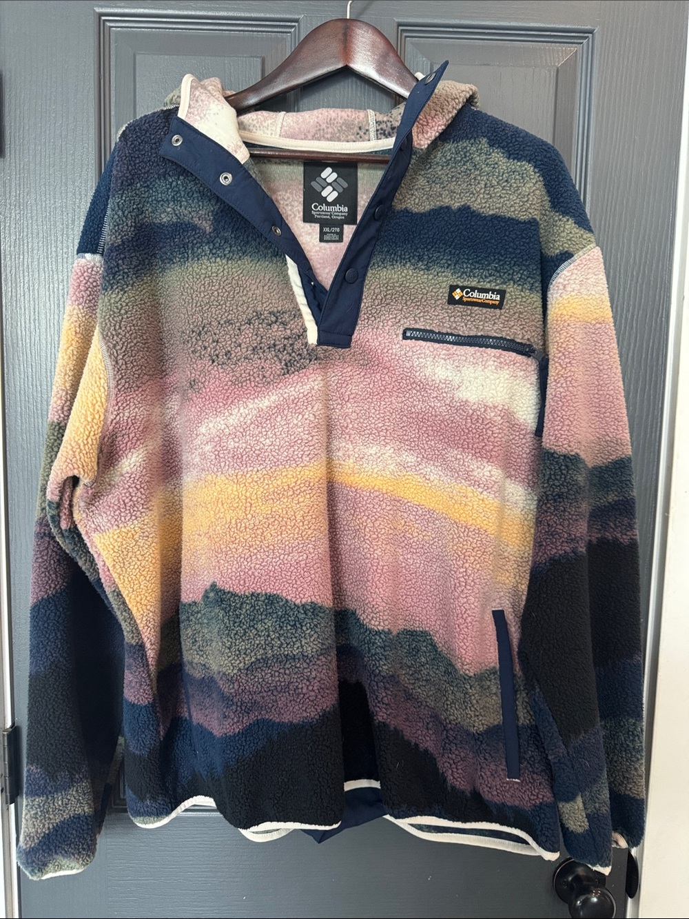 Columbia Women's Multicolor Pastel Sherpa Pullover — Navy, Pink, Yellow, Cream